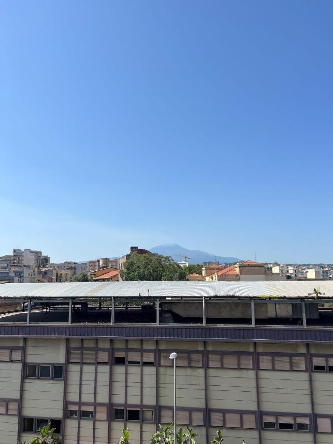 La Via Di Mezzo Apartment Catania Exterior photo